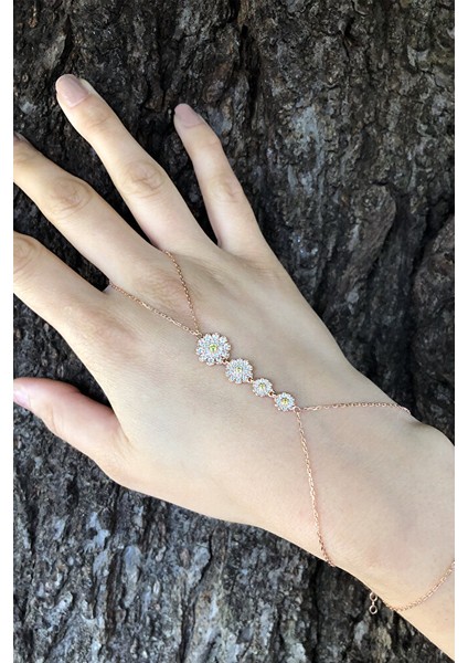 925 Ayar Rose Kaplamalı Beyaz Taşlı 4'lü Papatya Gümüş Şahmeran