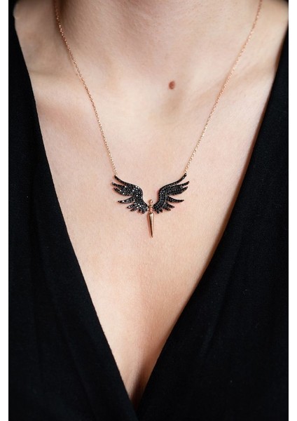 925 Ayar Rose Kaplamalı Siyah Renkli Melek Gümüş Kolye