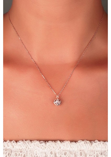 925 Ayar Gümüş Trend Kolye SK5270 modelleri