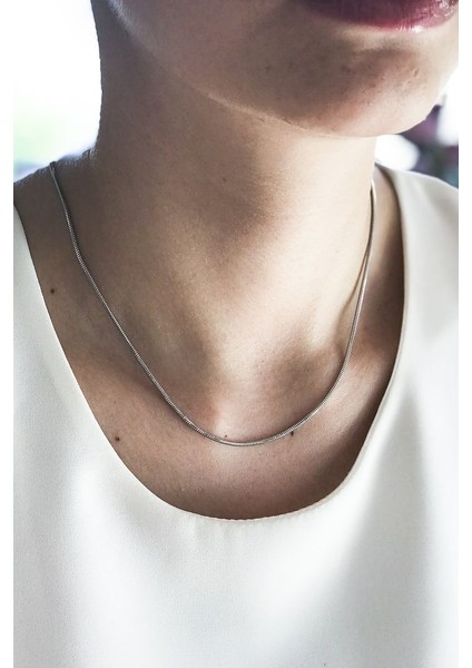 925 Ayar Rodyum Kaplamalı Italyan Zincir Gümüş Kolye