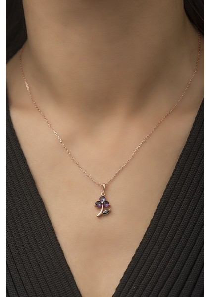 925 Ayar Rose Kaplamalı Beyaz Taşlı Çiçek Gümüş Kolye modelleri