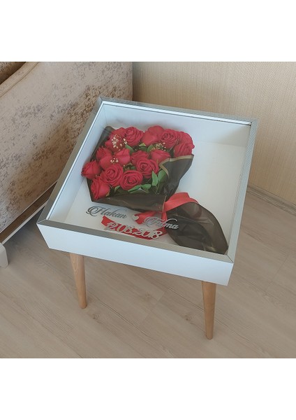 Isimli Beyaz-Füme Derin Yan Sehpa! Çiçek ve Gül Dizaynı Için Anı Sehpası! fırsatları