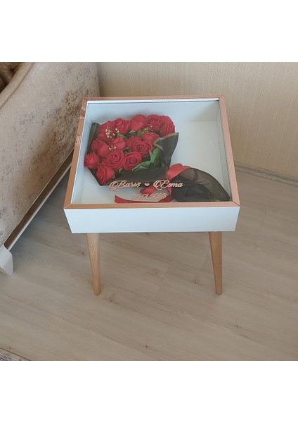 Isimli Beyaz-Rose Derin Yan Sehpa! Çiçek ve Gül Dizaynı Için Anı Sehpası!