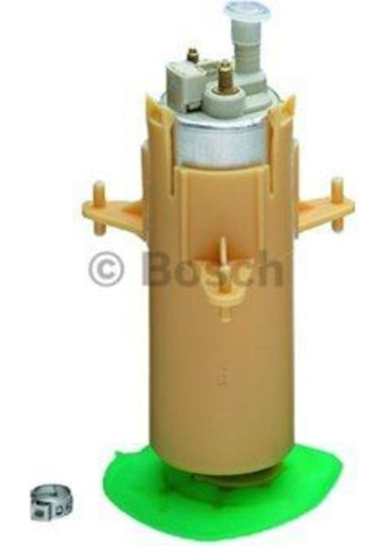 986580161 Benzın Pompası Passat Cıvatalı Dık Çıkıslı