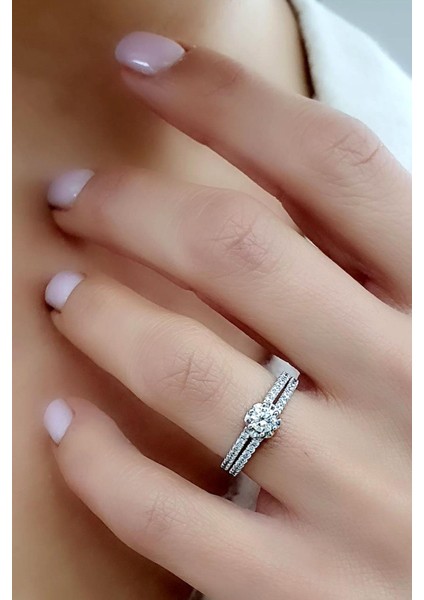 Sky Diamond Taşlı 925ayar Gümüş Tek Taş Prenses yüzük