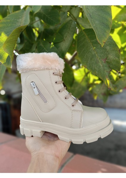 Çocuk Cilt Kürk Detaylı Kaymaz Taban Hafif Bot Bağcık ve Fermuarlı modelleri
