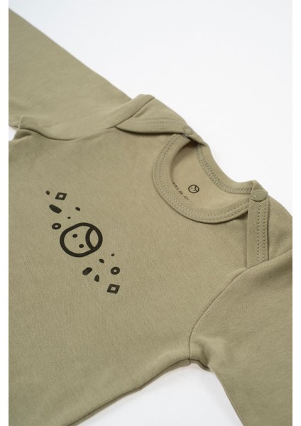 Uzun Kollu Ayarlanabilir Çıtçıtlı Zıbın Haki Organik Pamuk Planet Gusto modelleri