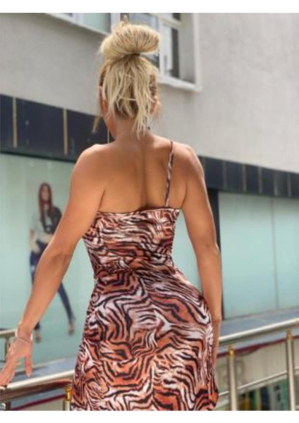 Leopar Desenli İnce Askılı Midi Elbise