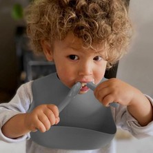 Meleni Baby 2'li Silikon Bebek Beslenme Seti - Vakum Tabanlı Mama Tabağı Diş Kaşıyıcılı Silikon Kaşık