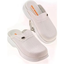 Beyaz Klasik Delikli Kadın Sabo Terlik Ortopedik Hastane Doktor Hemşire Terliği