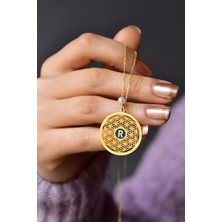 Sinsirella 925 Ayar Gümüş Kaplama Incili Parlayan Rüya Serisi Harfli Yaşam Çiçeği Kolye