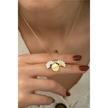 Sinsirella 925 Ayar Kaplama Bitanem Yazılı Açılan Papatya Gümüş Kolye