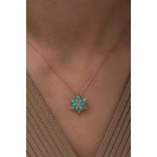 Sinsirella Kadın Yeşil Opal Taşlı Lotus Gümüş Kolye