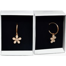 Sinsirella 925 Ayar Gümüş Kaplama Ay Taşlı Yasemin Çiçeği Halka Küpe