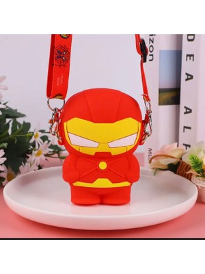 Syn İletişim Marvel Batman Siyah Kırmızı Demir Adam Iron Man Erkek Çocuk Çanta Cüzdan 12*8 Ölçü Askılı Ayarlı Yan Çapraz