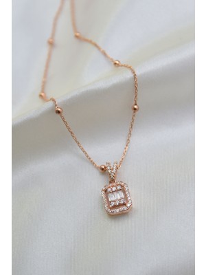 Sinsirella 925 Ayar Gümüş Kaplama Baget Taşlı Dorika Top Kadın Kolye