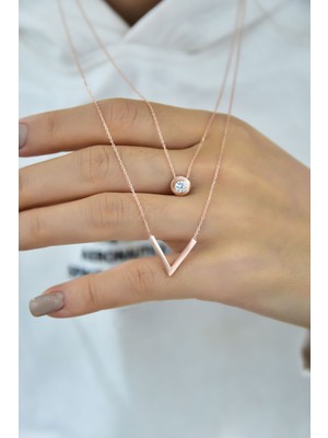 Sinsirella 925 Ayar Gümüş Kaplama Tektaş ve Üçgen Asansör Kolye