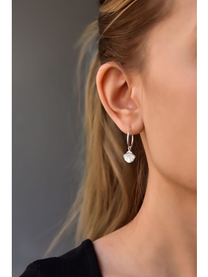 Sinsirella 925 Ayar Gümüş Kaplama Sedef Istiridye Kabuğu Halka Küpe