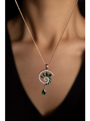 Sinsirella 925 Ayar Gümüş Kaplama Yeşim Renkli Spiral Snail Kolye