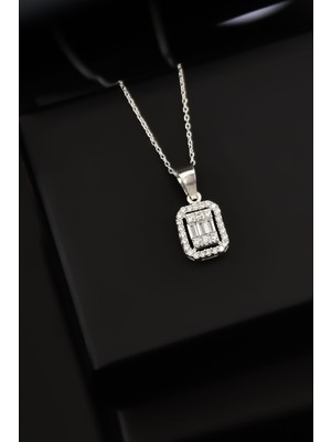 Sinsirella 925 Ayar Gümüş Kaplama Zirkon Baget Kare Taşlı Kolye