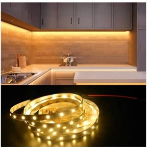 10 Çipli İç Mekan Gün Işığı Renk 4000K 10 Metre Şerit LED + 12,5 Amper LED Trafosu