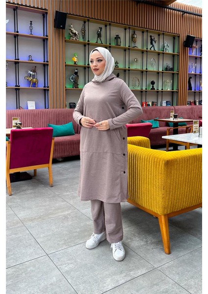 Kapşonlu Yandat Çıtçıtlı Sade Basic Uzun Tunik ve Pantolon Ikili Spor Takım - 03071 - Vizon