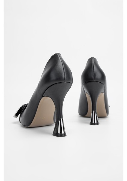 Kadın Siyah Deri Topuklu Ayakkabı 909 9026 Bn Ayk SK23/24 indirimleri