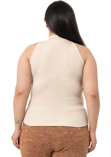 Büyük Beden Halter Yaka Yarım Balıkçı Fitilli Kaşkorse Bej Body modelleri