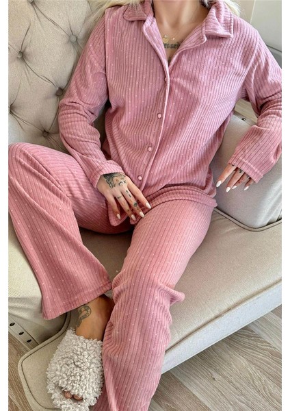 Pembe Punt Desenli Önden Düğmeli Peluş Polar Pijama Takımı indirimleri
