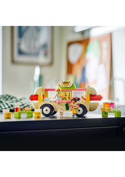 ® Friends Sosisli Sandviç Arabası 42633 - 4 Yaş ve Üzeri Çocuklar için Mini Bebek İçeren Yaratıcı Oyuncak Yapım Seti (100 Parça)