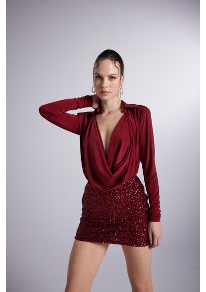 Degaje Yaka Dekolteli Çıtçıtlı Taylor Bodysuit Bordo