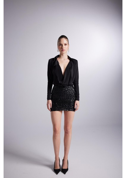 Degaje Yaka Dekolteli Çıtçıtlı Taylor Bodysuit Siyah fırsatları