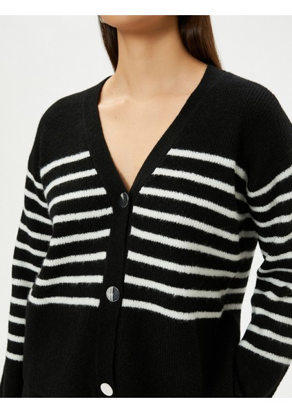 V Yaka Hırka Düğmeli Örgü indirimleri