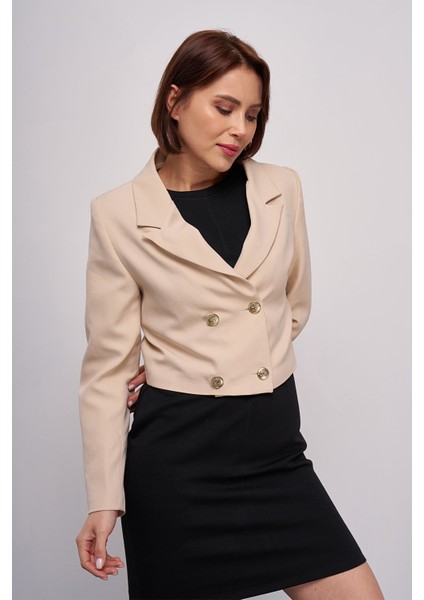 Kadın Kruvaze Yaka Gold Düğme Detaylı Crop Blazer Ceket