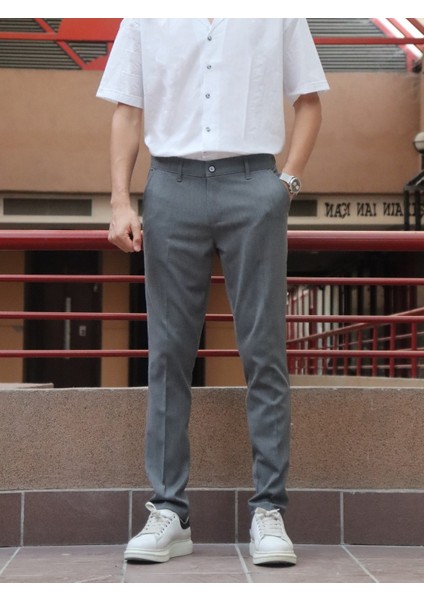 Erkek Kumaş Pantolon Standart-Fit Old Money Düz Desenli Siyah Günlük Model