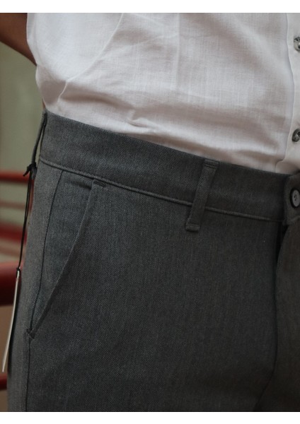 Erkek, Yeni Sezon, Standart-Fit, Old Money, Kumaş Pantolon fırsatları