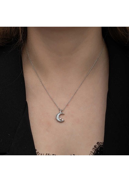 Gümüş Ay Yıldız Kadın Kolye fırsatları