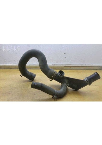 076121050A 076121050A Su Borusu Plastik Vw Crafter 2.5 Tdı 06 -