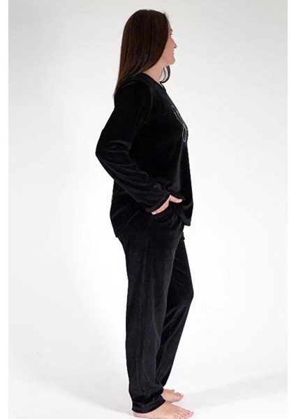 Kadın Büyük Beden Uzun Kol Kadife Siyah Pijama Takımı C3T0N6O006 modelleri
