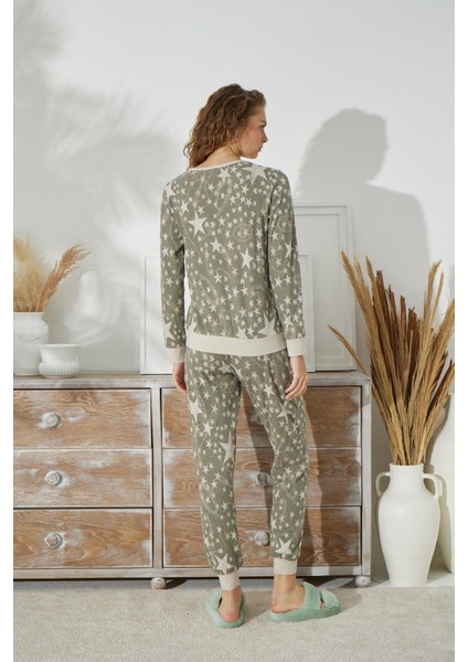 Kadın Uzun Kol Jakarlı Kalın Haki Pijama Takımı C1T5N0O91 modelleri