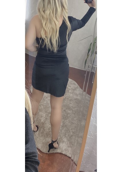 Tek Omuz Taşlı Elbise