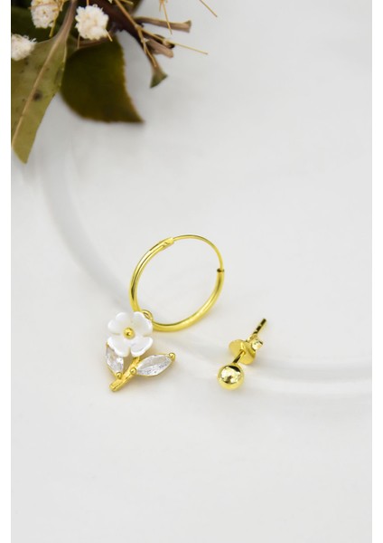 925 Ayar Gümüş Kaplama Manolya Çiçek Halka ve Top Küpe