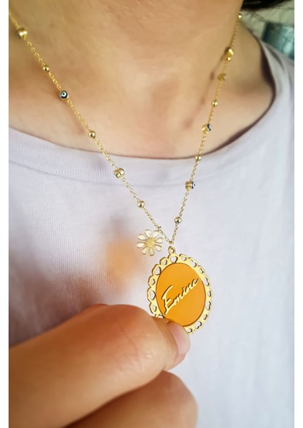 925 Ayar Gümüş Kaplama Mineli Göz Zincir Kalp Çerçeveli Isimli Mineli Kolye