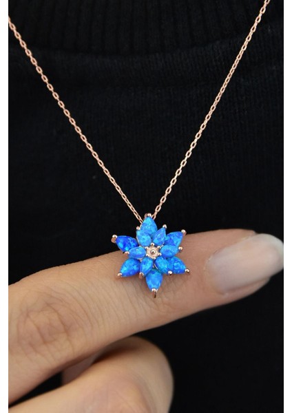 Kadın Mavi Opal Taşlı Kamelya Gümüş Kolye