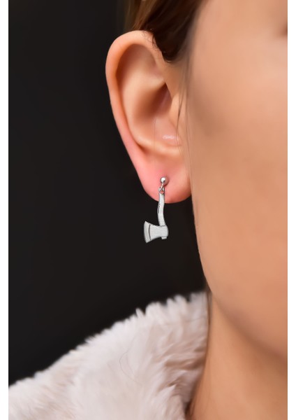 925 Ayar Gümüş Punk Rock Tarzı Balta Çivili Küpe