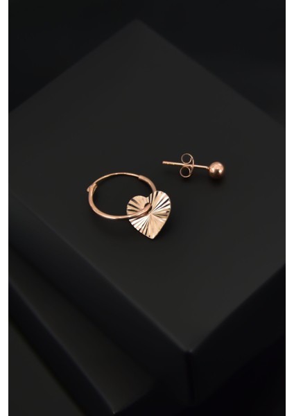 925 Ayar Gümüş Kaplama Fırfırlı Kalp Halka ve Top Küpe