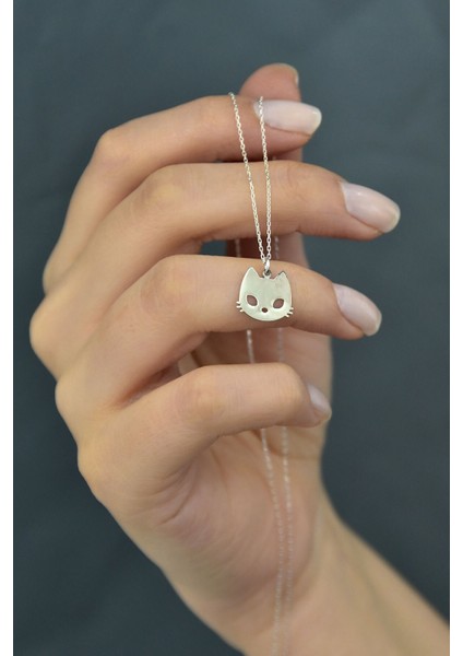 925 Ayar Plaka Kesim Gümüş Kedi Kolye