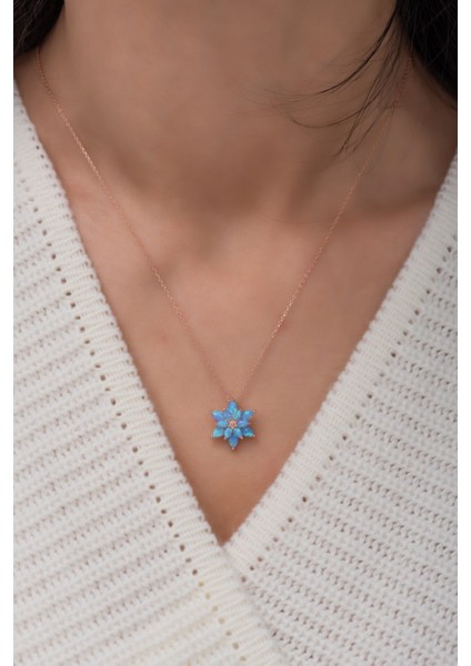 925 Ayar Açık Mavi Opal Taşlı Gümüş Lotus Kolye