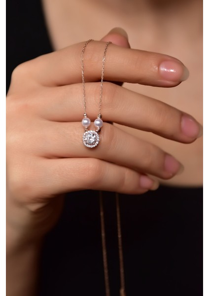 925 Ayar Gümüş Kaplama Dorika Toplu Incı Taşlı Tektaş Kolye fiyatları