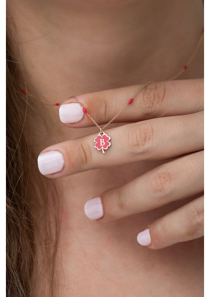 925 Ayar Yonca Modeli Kırmızı Nano Lazer Mineli Gümüş B Harf Kolye